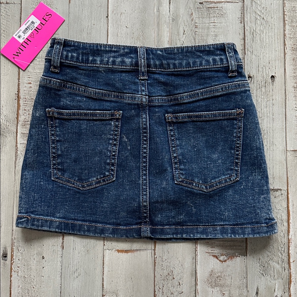 With Jules Blue Denim Skirt with Rhinestones NWT - Picture 4 of 5